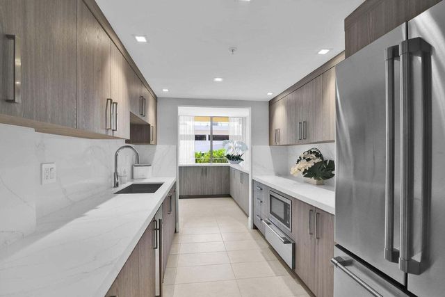 899 Jeffery Street 109, Boca Raton, FL 33487