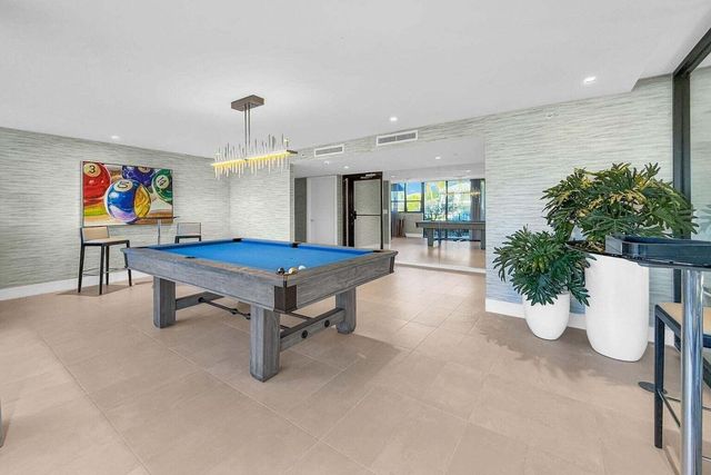 899 Jeffery Street 109, Boca Raton, FL 33487