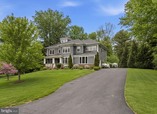2867 HILL RD, Vienna, VA 22181