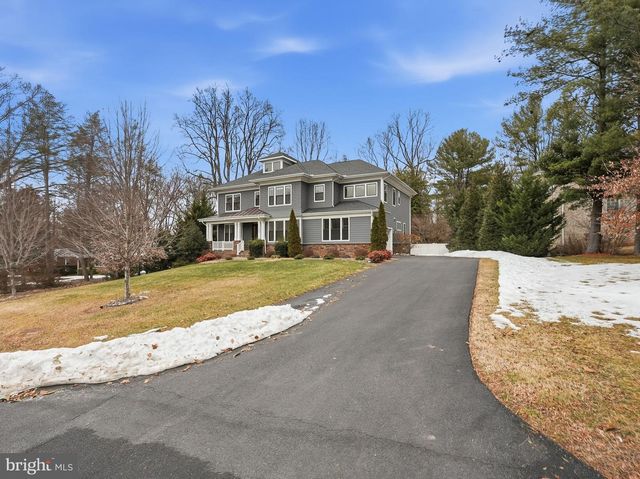 2867 HILL RD, Vienna, VA 22181