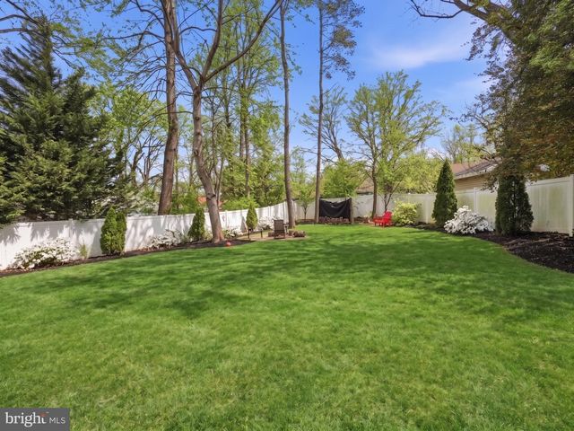 2867 HILL RD, Vienna, VA 22181