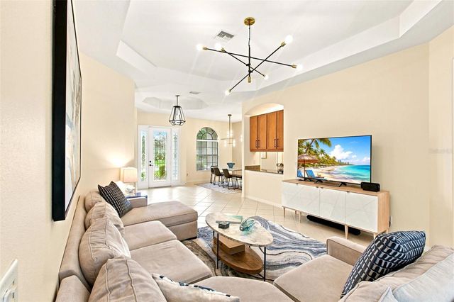 8059 36TH STREET CIRCLE E, Sarasota, FL 34243