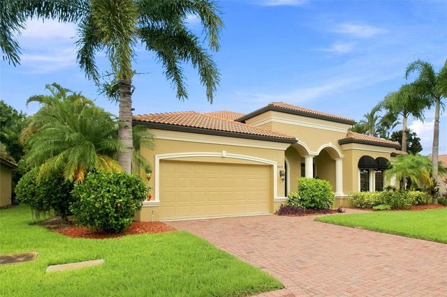 8059 36TH STREET CIRCLE E, Sarasota, FL 34243