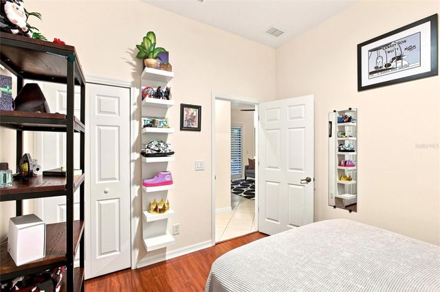 8059 36TH STREET CIRCLE E, Sarasota, FL 34243