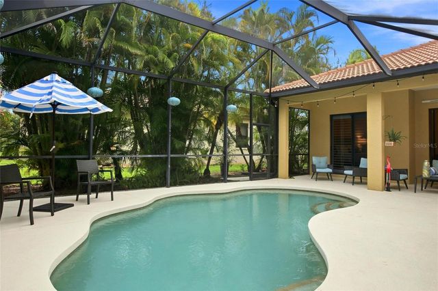 8059 36TH STREET CIRCLE E, Sarasota, FL 34243