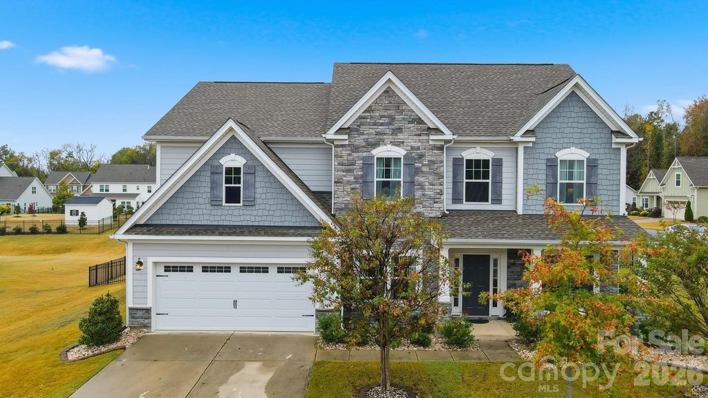 1435 Brooksland Place, Waxhaw, NC 28173