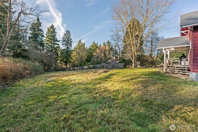 6222 36th Avenue E, Tacoma, WA 98443