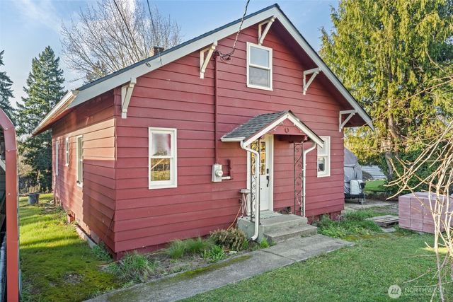 6222 36th Avenue E, Tacoma, WA 98443