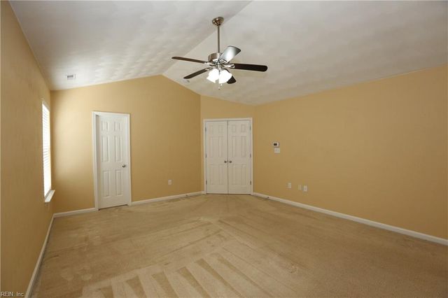 3207 Hearring WAY, Chesapeake, VA 23323