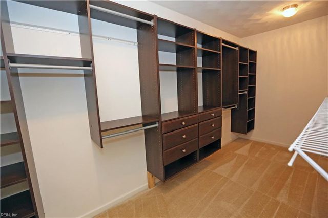 3207 Hearring WAY, Chesapeake, VA 23323