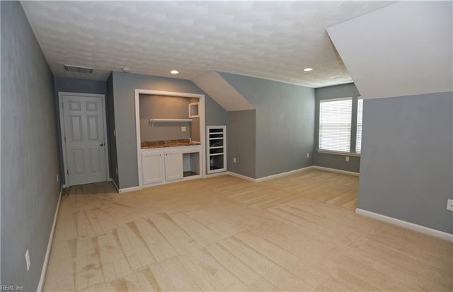 3207 Hearring WAY, Chesapeake, VA 23323