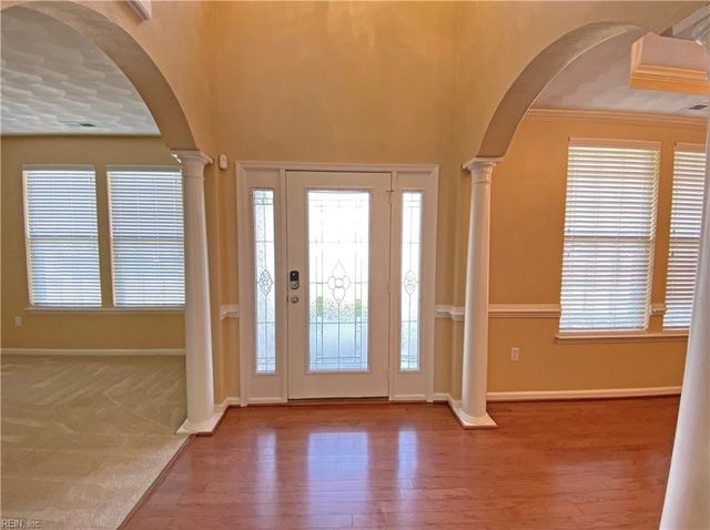 3207 Hearring WAY, Chesapeake, VA 23323