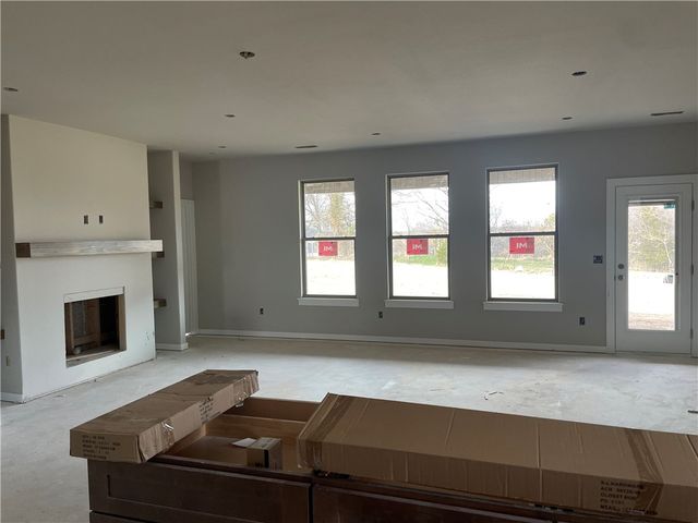 411 W Hondo Street, Siloam Springs, AR 72761