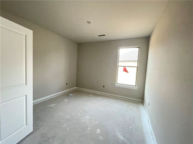 411 W Hondo Street, Siloam Springs, AR 72761