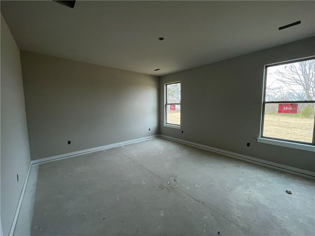 411 W Hondo Street, Siloam Springs, AR 72761