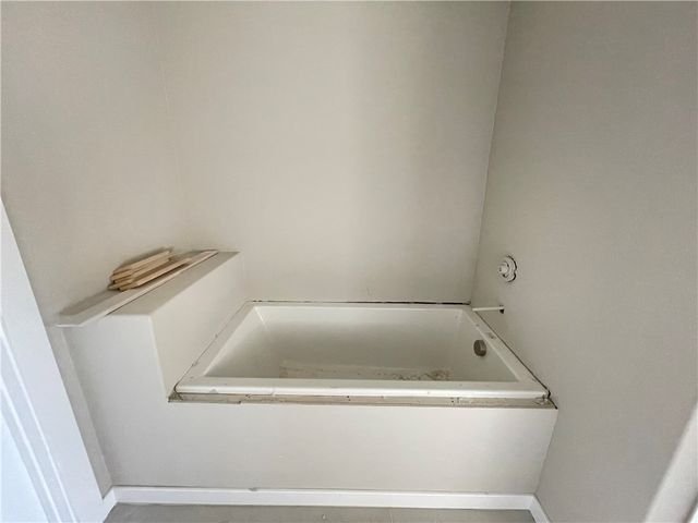 411 W Hondo Street, Siloam Springs, AR 72761