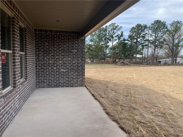 411 W Hondo Street, Siloam Springs, AR 72761