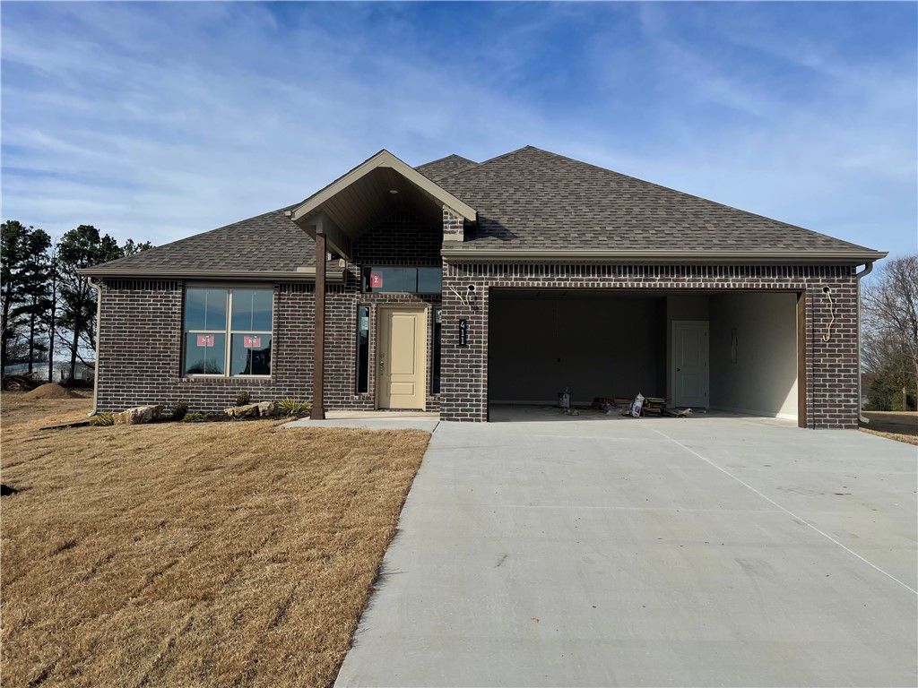 411 W Hondo Street, Siloam Springs, AR 72761