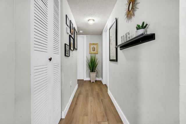 9729 Hammocks Boulevard 101e, Miami, FL 33196