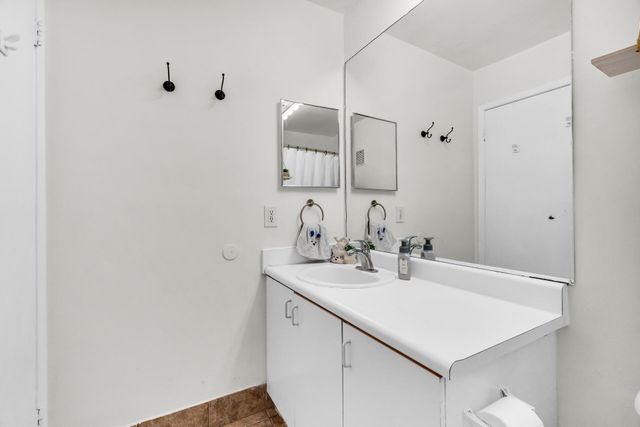 9729 Hammocks Boulevard 101e, Miami, FL 33196