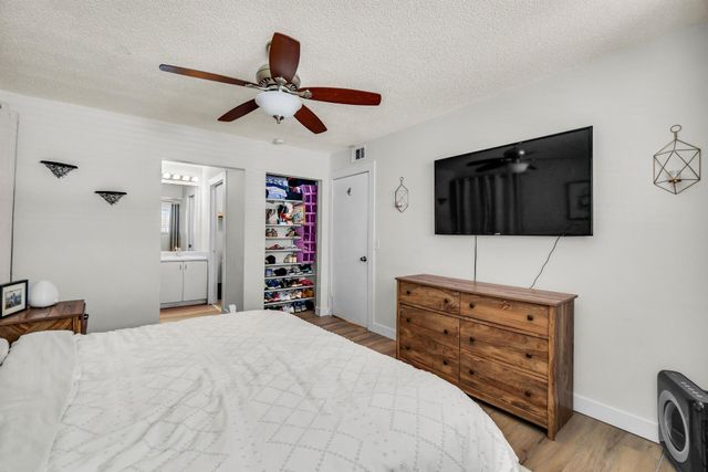 9729 Hammocks Boulevard 101e, Miami, FL 33196