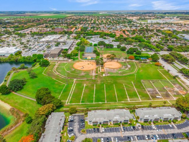 9729 Hammocks Boulevard 101e, Miami, FL 33196