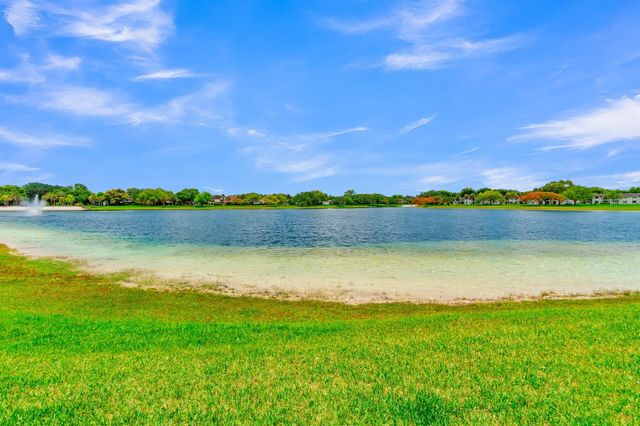 9729 Hammocks Boulevard 101e, Miami, FL 33196