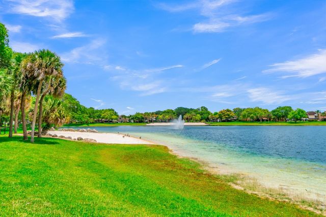 9729 Hammocks Boulevard 101e, Miami, FL 33196