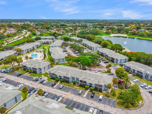 9729 Hammocks Boulevard 101e, Miami, FL 33196