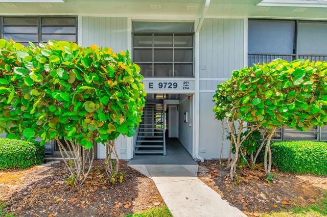 9729 Hammocks Boulevard 101e, Miami, FL 33196