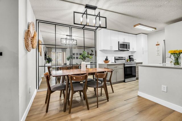 9729 Hammocks Boulevard 101e, Miami, FL 33196