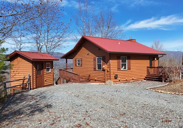 47 Steeple Lane, Marble, NC 28905