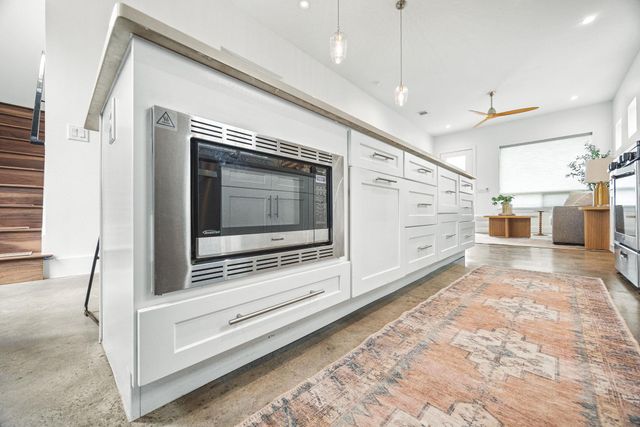 1218 Eleanor ST 1, Austin, TX 78721