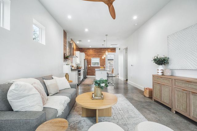 1218 Eleanor ST 1, Austin, TX 78721