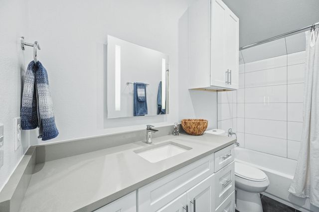 1218 Eleanor ST 1, Austin, TX 78721