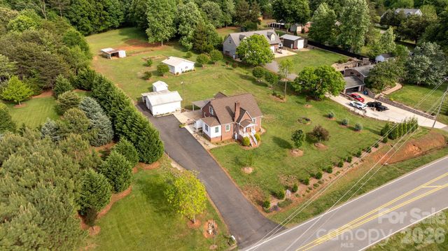 2582 Startown Road, Newton, NC 28658