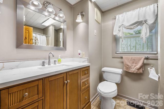 2582 Startown Road, Newton, NC 28658