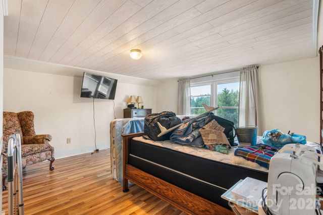 2582 Startown Road, Newton, NC 28658