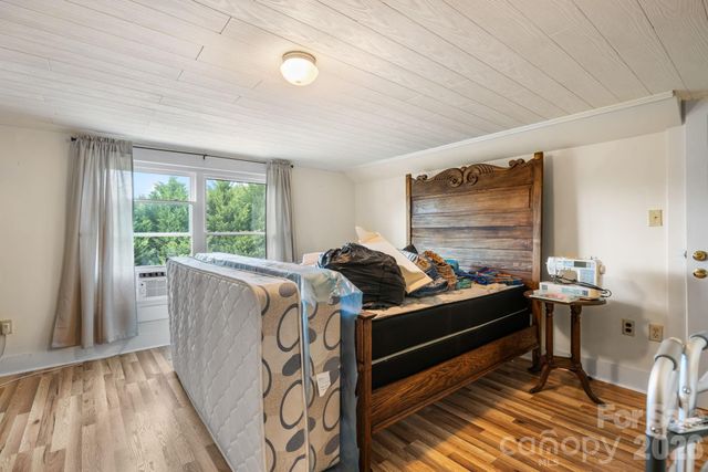 2582 Startown Road, Newton, NC 28658