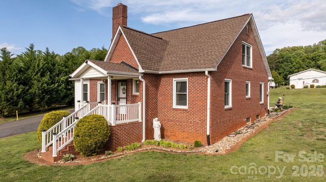 2582 Startown Road, Newton, NC 28658