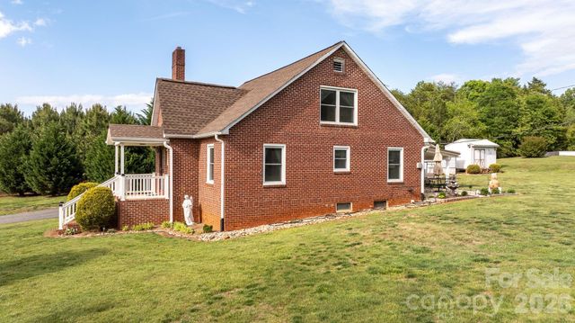 2582 Startown Road, Newton, NC 28658
