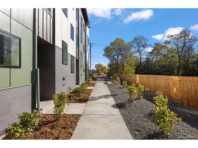 5187 Carr St, Arvada, CO 80002