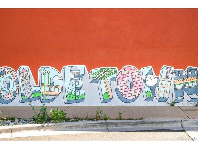 5187 Carr St, Arvada, CO 80002