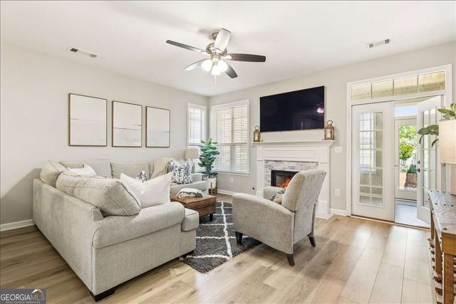 2765 Hamby Street SE, Smyrna, GA 30080