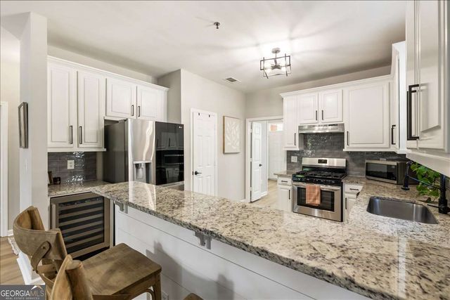 2765 Hamby Street SE, Smyrna, GA 30080