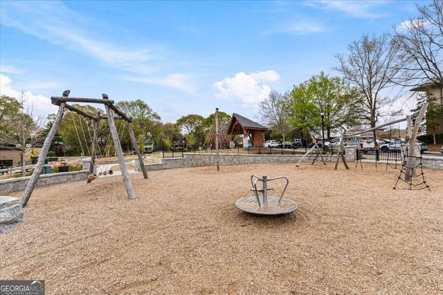 2765 Hamby Street SE, Smyrna, GA 30080