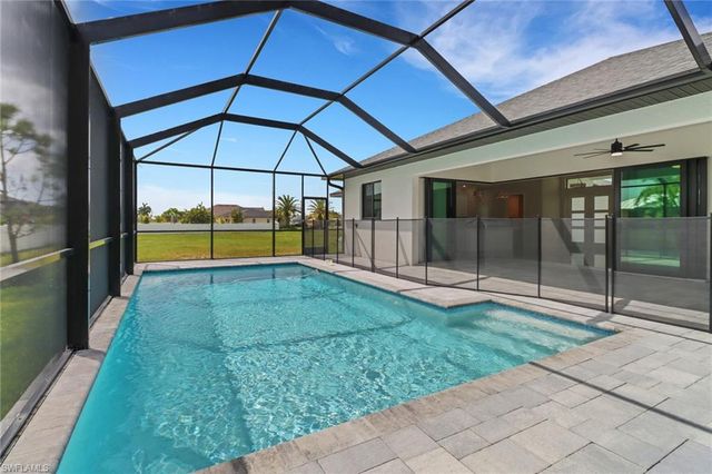 3718 Embers PKWY W, Cape Coral, FL 33993