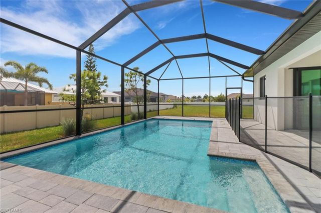 3718 Embers PKWY W, Cape Coral, FL 33993
