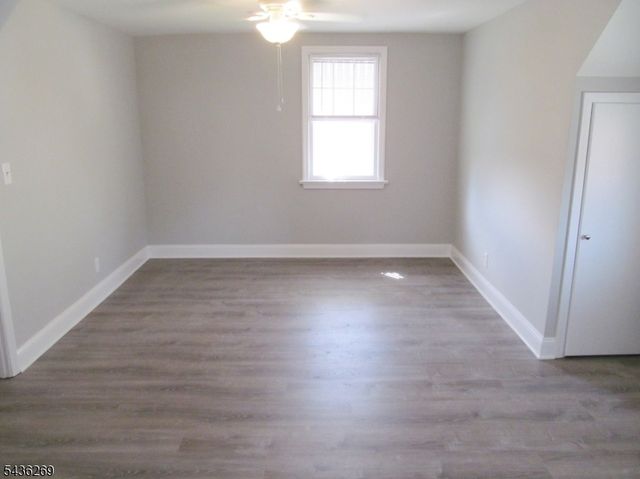 11 Meehan Ave, Raritan Boro, NJ 08869