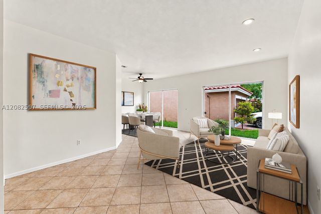 12103 NW 47th Mnr, Coral Springs, FL 33076